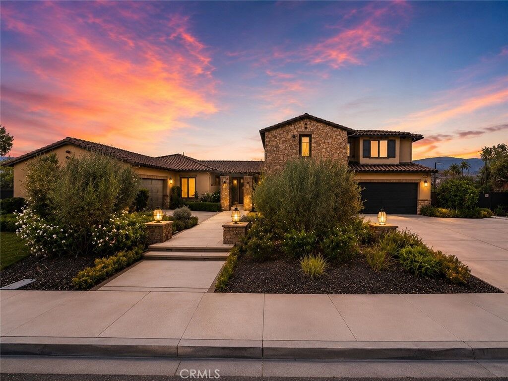 Property Photo:  24219 Summer Creek  CA 92562 