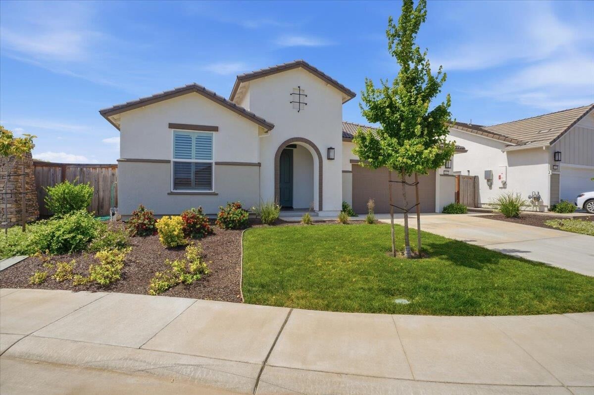 Property Photo: 8317 Evans Tree Drive CA 95747