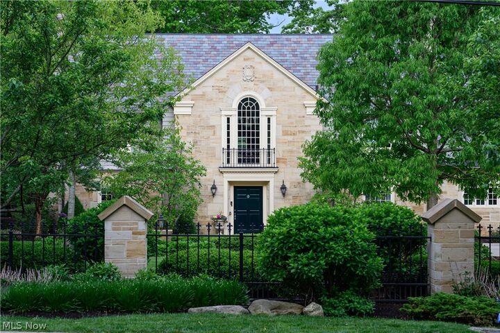 Property Photo:  388 N Portage Path  OH 44303 