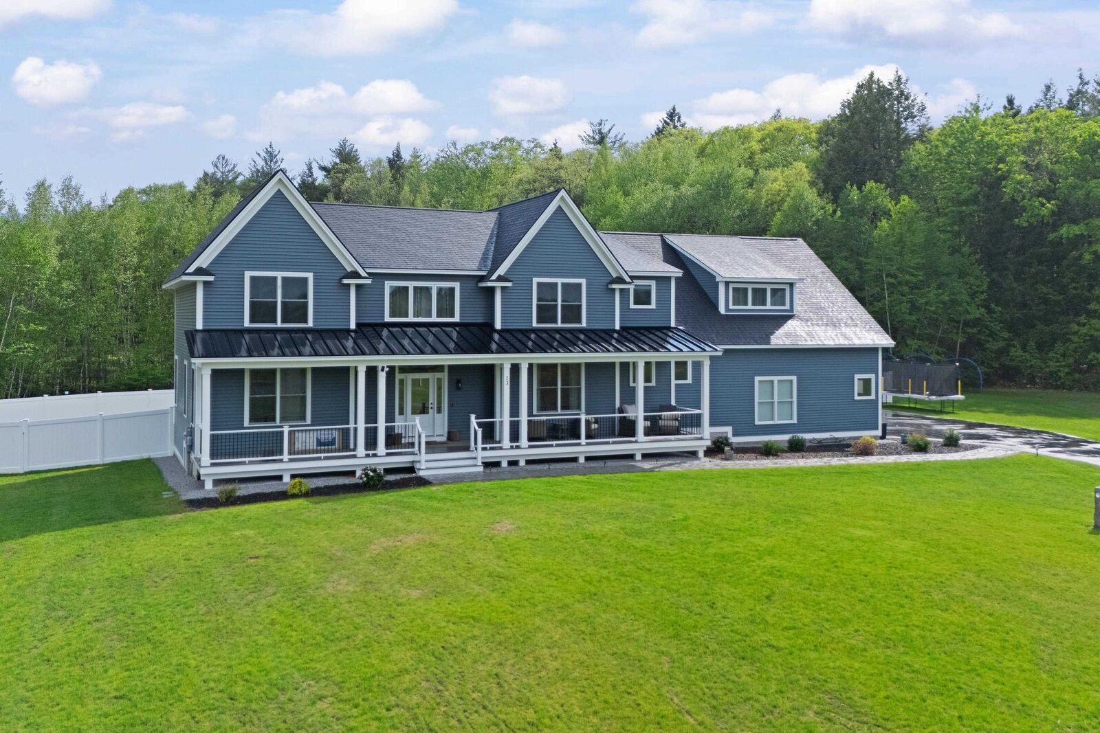 Property Photo:  13 Stone Creek Drive  NH 03833 