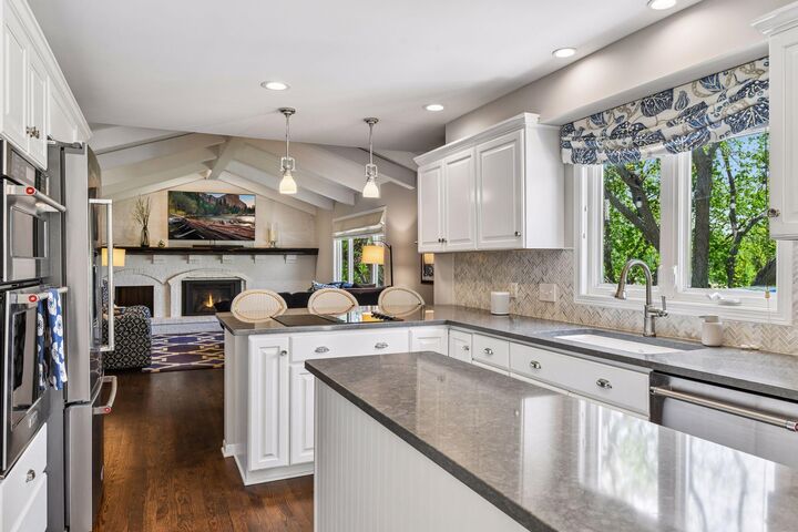 Property Photo: 18425 5th Avenue N MN 55447