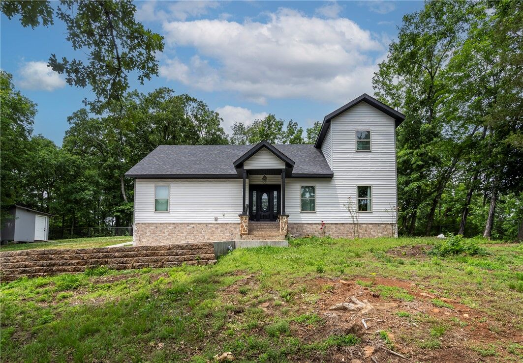 Property Photo: 41 W Ozark Trail AR 72701