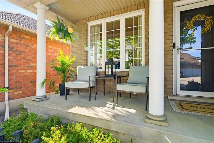 Property Photo: 41 Briarose Place ON L9C 7V2