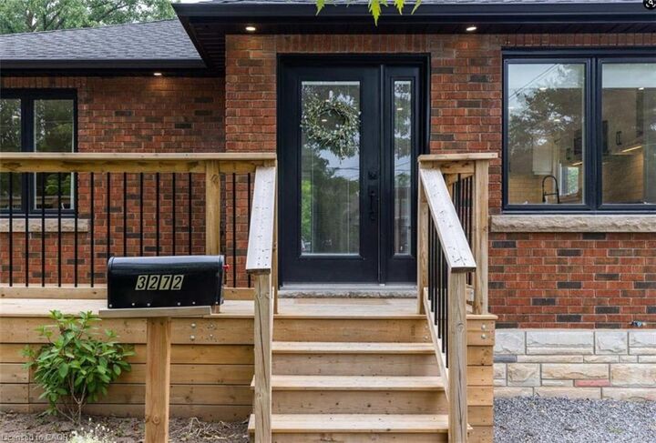 Property Photo:  3272 Frances Avenue Main  ON L2J 2H8 