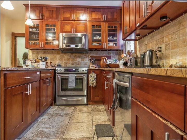 Property Photo: 236 Concord Ave. -2 MA 02138