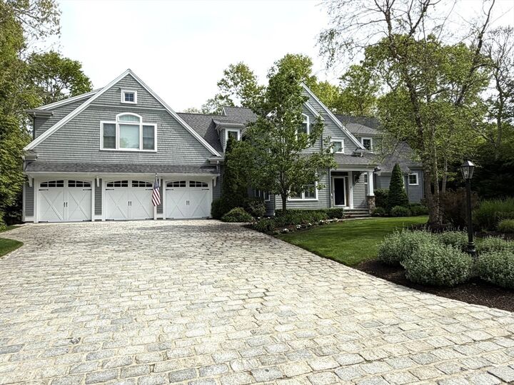 Property Photo:  4 Tamarack Ln  MA 02563 