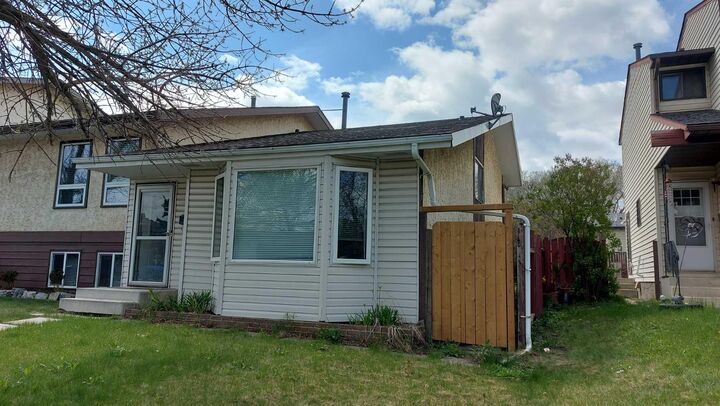 Property Photo: 821 Whitemont Drive NE AB T1Y 3S6