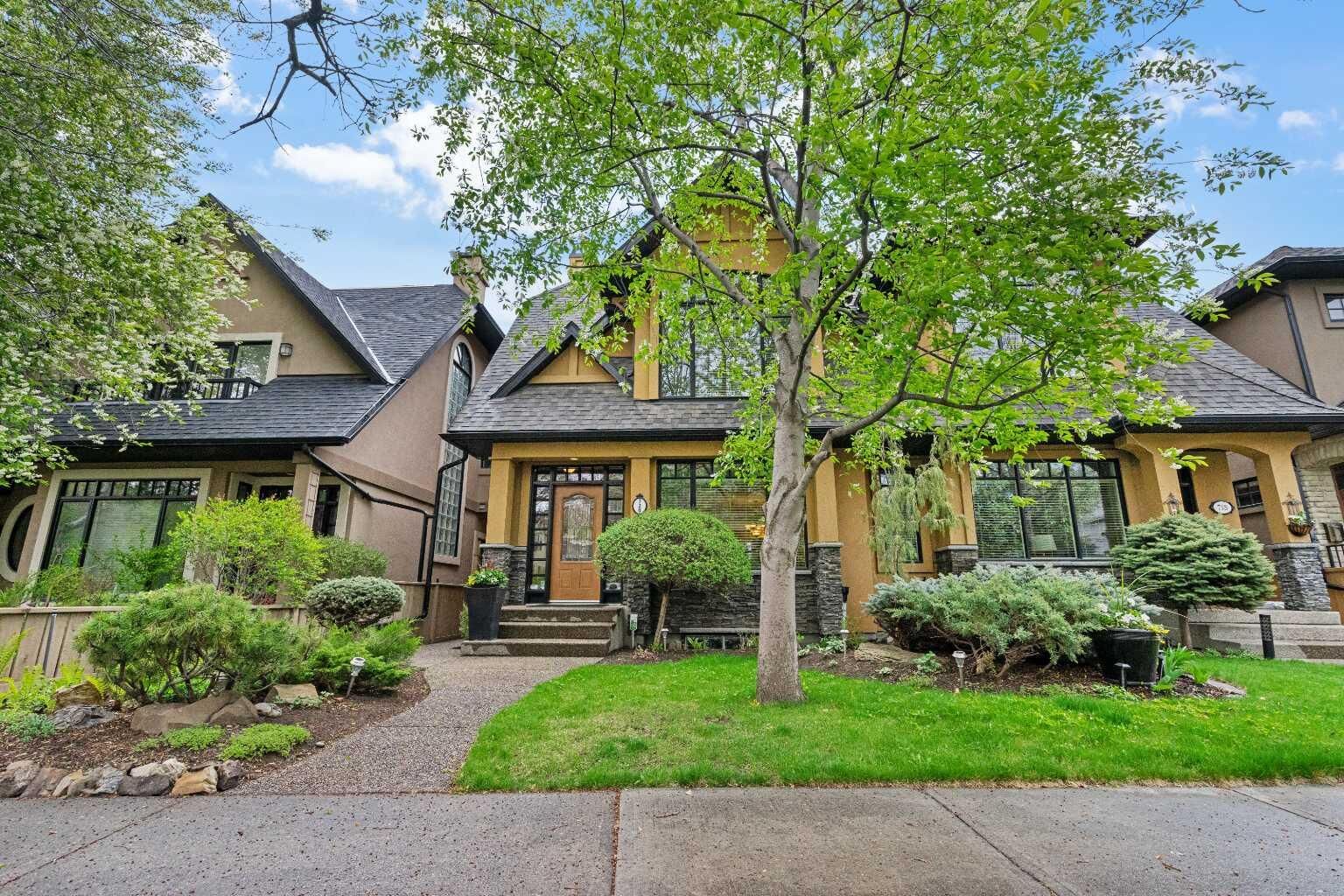 Property Photo:  720 4 Street NW  AB T2N 1P2 