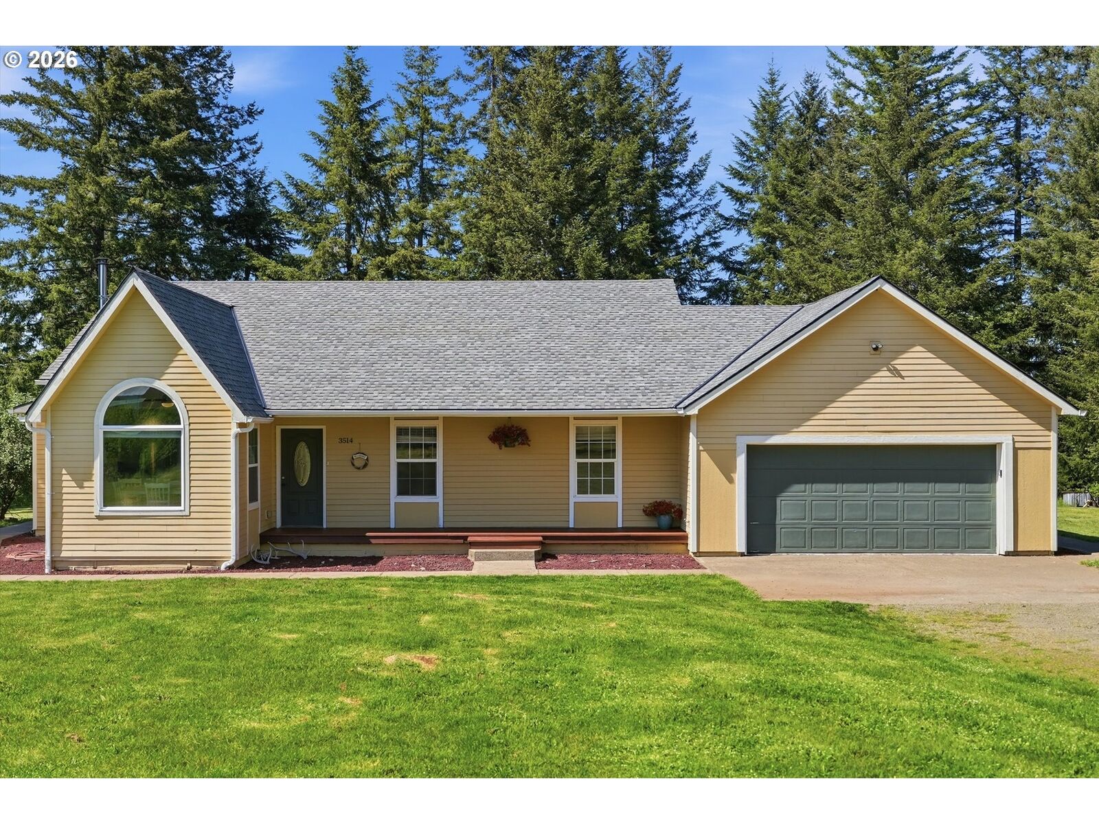 Property Photo: 3514 Crooked Finger Rd OR 97375