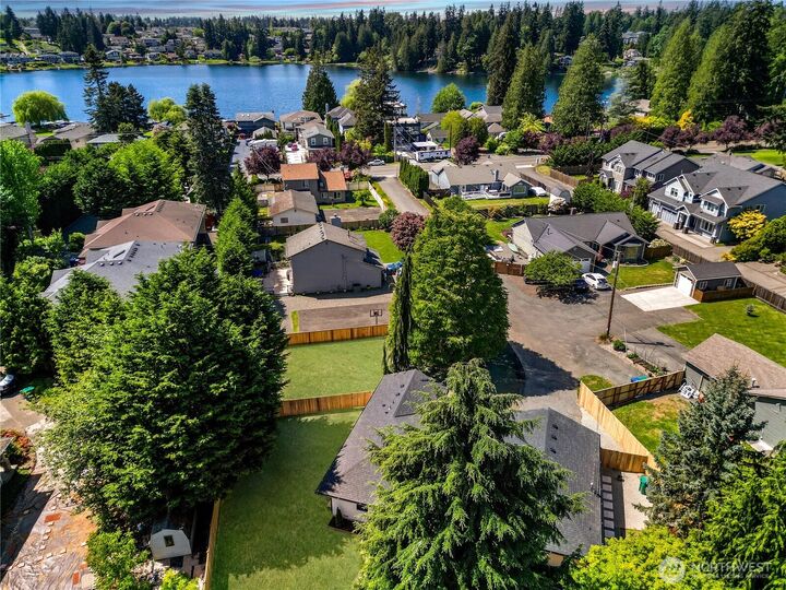 Property Photo:  16103 E Shore Drive  WA 98087 