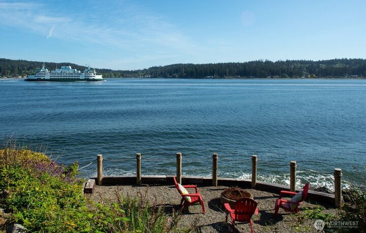 Property Photo: 6069 Watauga Beach Drive E WA 98366