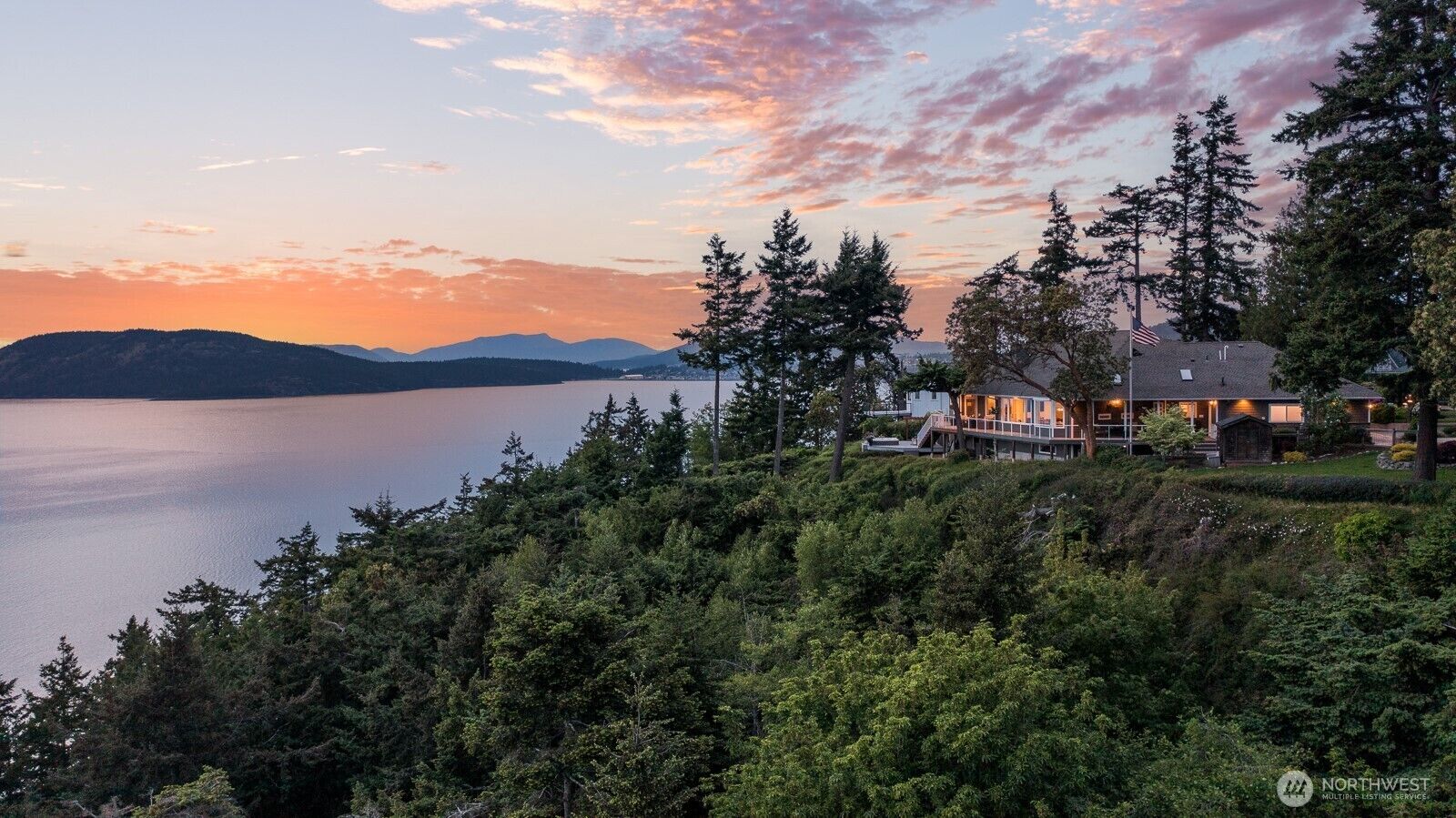 Property Photo:  4034  Edith Point Road  WA 98221 