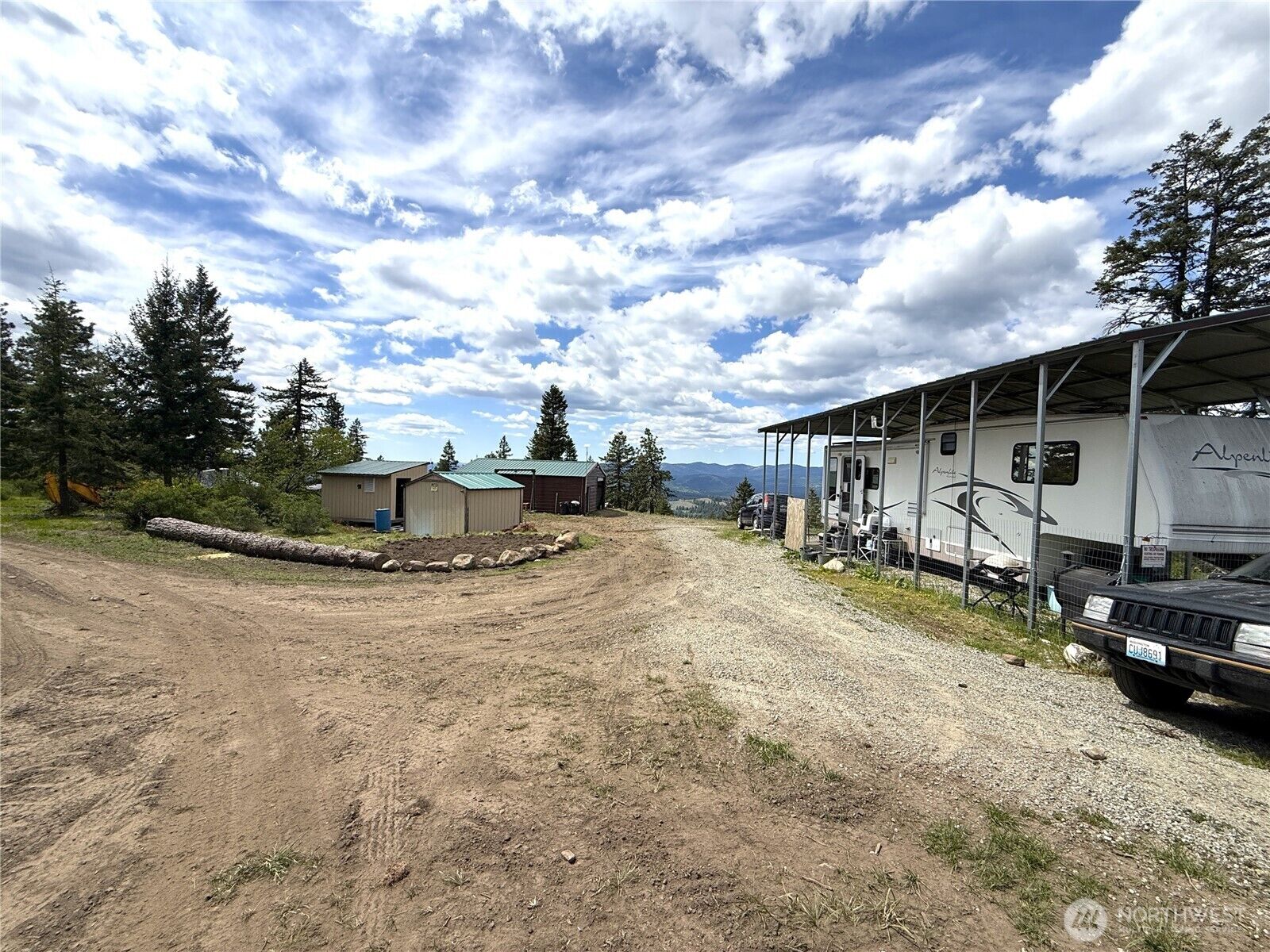 Property Photo:  19  Union Ridge Spur Road  WA 99166 