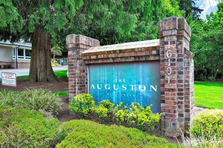 Property Photo:  16101  Bothell Everett Hwy G2  WA 98012 