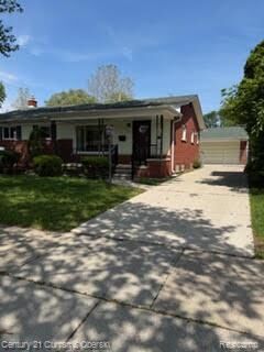 Property Photo: 5503 Cranbrook Street MI 48125