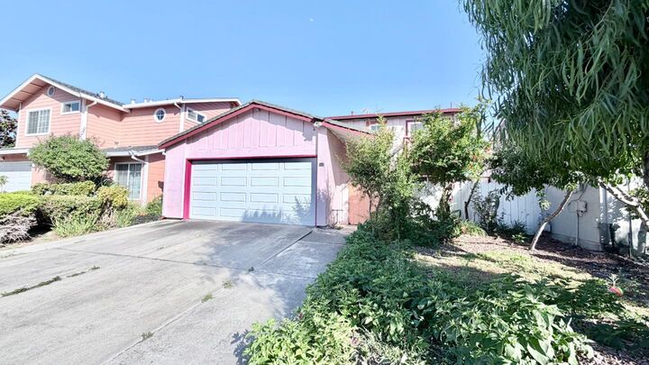 Property Photo:  150 Checkers Drive  CA 95116 
