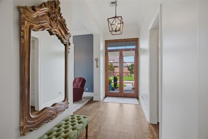 Property Photo: 6415 White Oleander Circle LA 70605