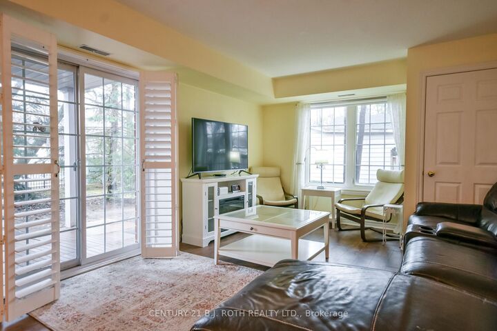 Property Photo:  49 Jacobs Terrace 114  ON L4N 0W4 