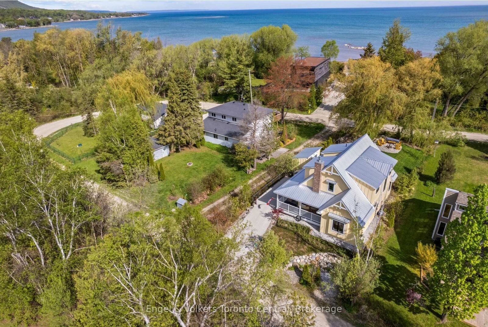 Property Photo: 154 Blue Mountain Drive ON L9Y 0K9