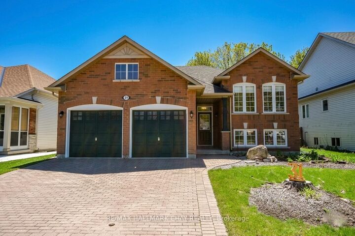 31 Princess Point Drive — photo 1