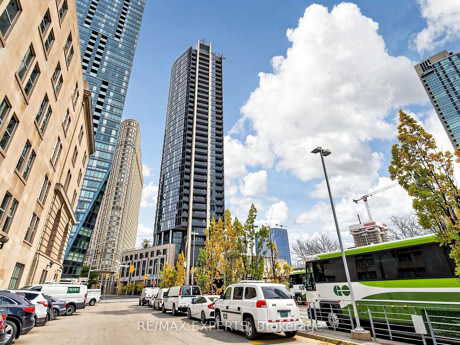 Property Photo: 1 The Esplanade Drive 2305 ON M5E 0A8