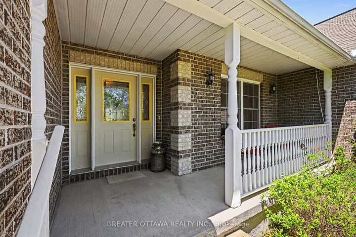 Property Photo: 149 Heather Crescent ON K0A 1A0