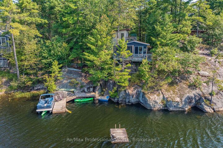 Property Photo: 1118 Tomingas Road ON P1P 0G3