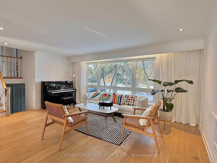 Property Photo:  9 Alderdale Court  ON M3B 2H8 