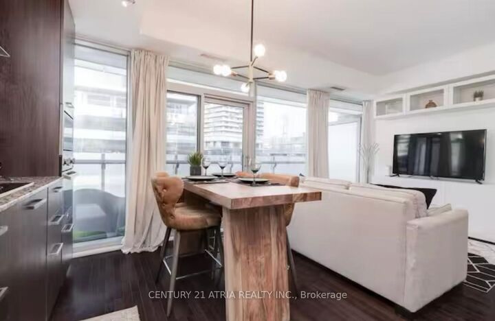14 York Street 512 — photo 1
