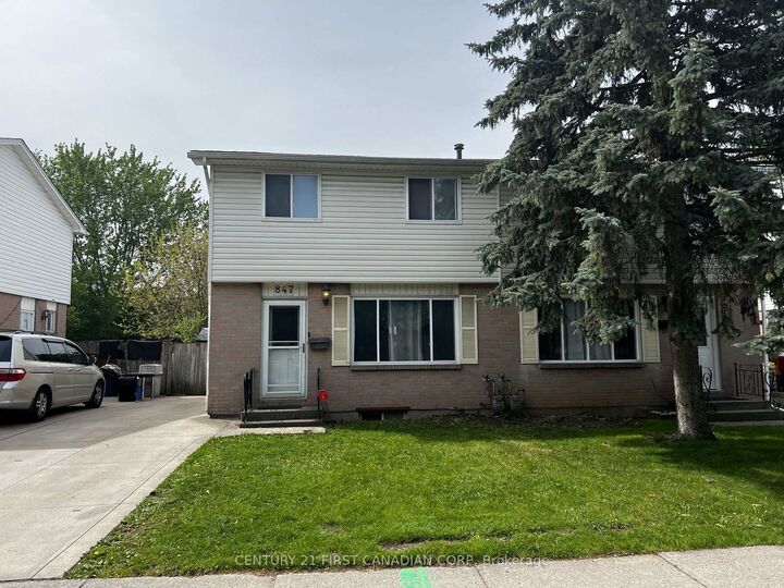 Property Photo: 847 Jalna Boulevard ON N6E 2S2