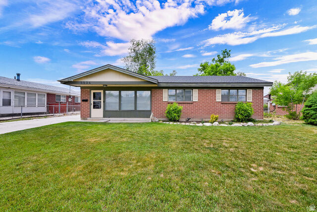 Property Photo:  5534 S Spurrier Rd W  UT 84107 