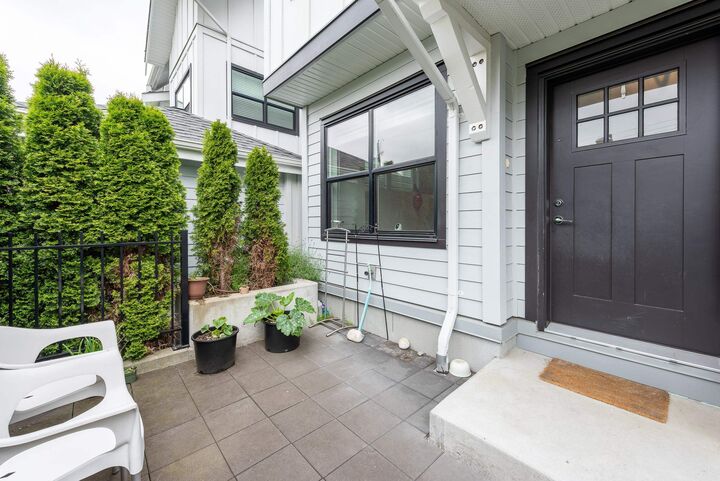 Property Photo:  6933 Arcola Street 201  BC V5E 1H5 