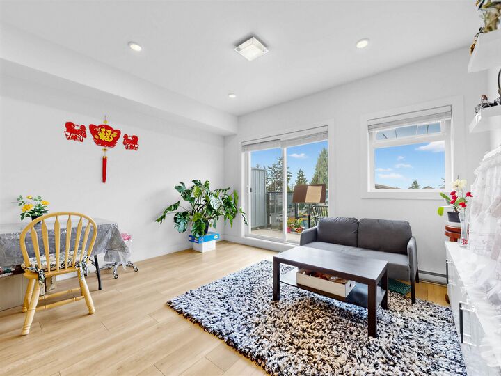 Property Photo: 6288 Beresford Street 15 BC V5J 1K2