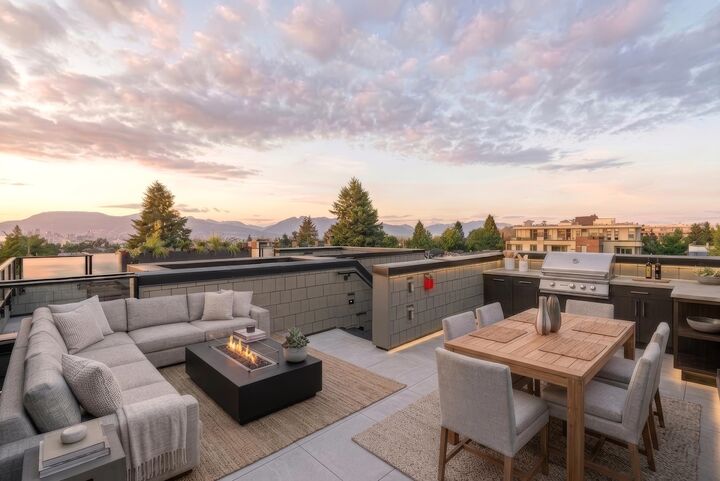 4470 Ash Street — photo 1
