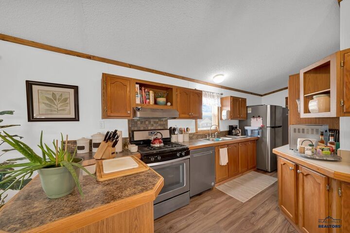 Property Photo: 300 E Main St Lot 5 SD 57744