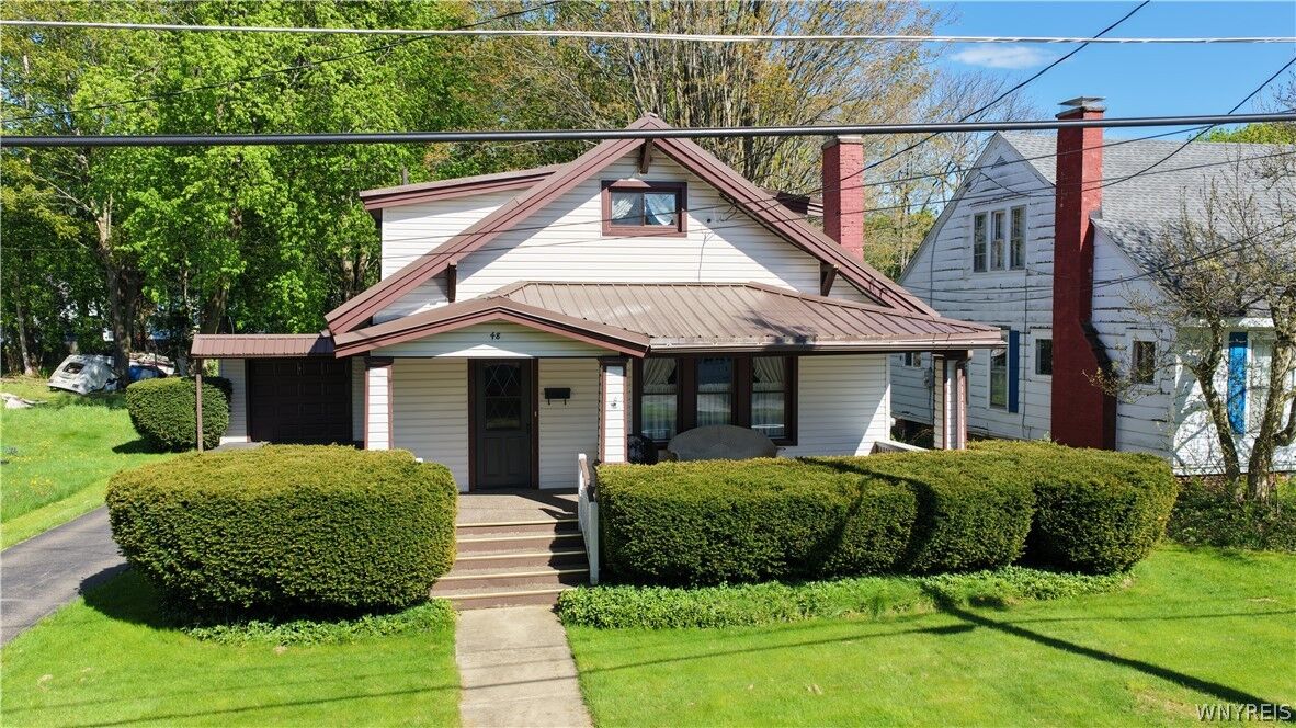 Property Photo:  48 Swan Street  NY 14779 