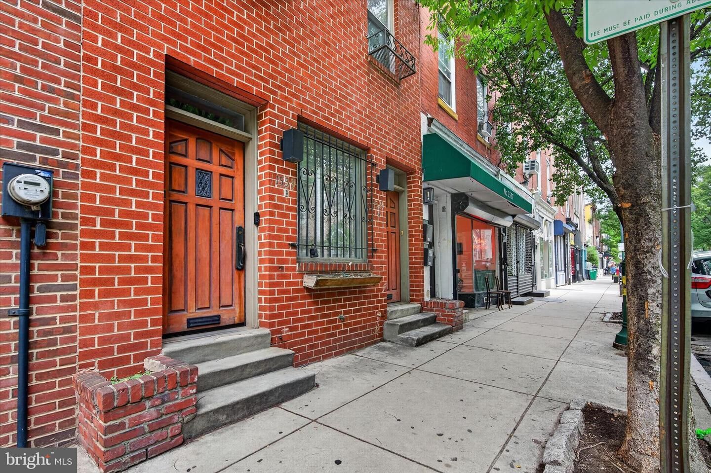 Property Photo: 1539 South Street PA 19146
