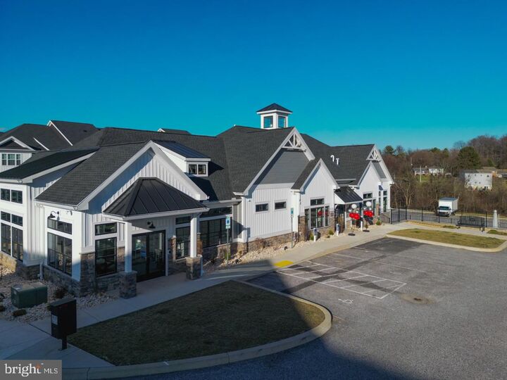 Property Photo: 3102 Rowen Court PA 17403