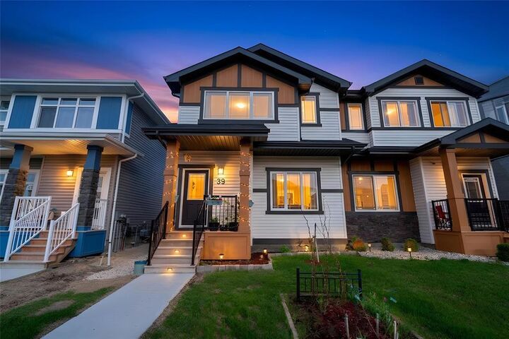 Property Photo:  39 Sagitta Street  MB R2V 5G9 