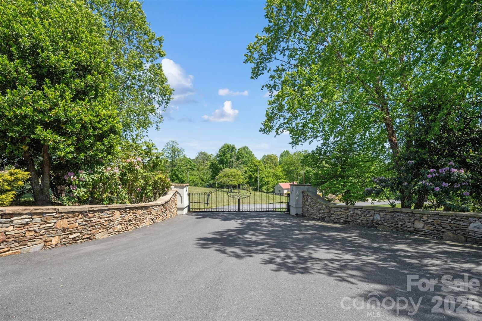 Property Photo:  Tbd Peddlers Trail 26  NC 28754 