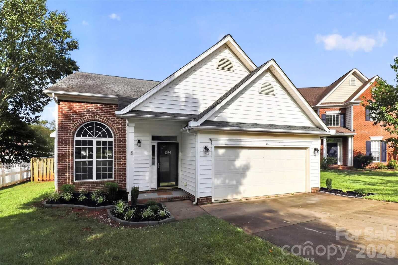 Property Photo:  1194 Tufton Place NW  NC 28027 