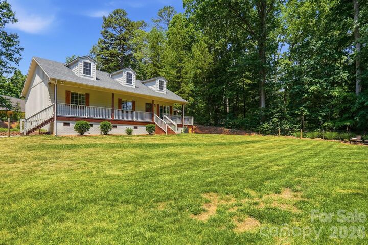 Property Photo: 3673 Dockside Lane NC 28673