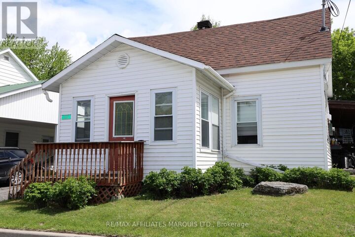 Property Photo:  23 Sabourin Street  ON K0C 1W0 