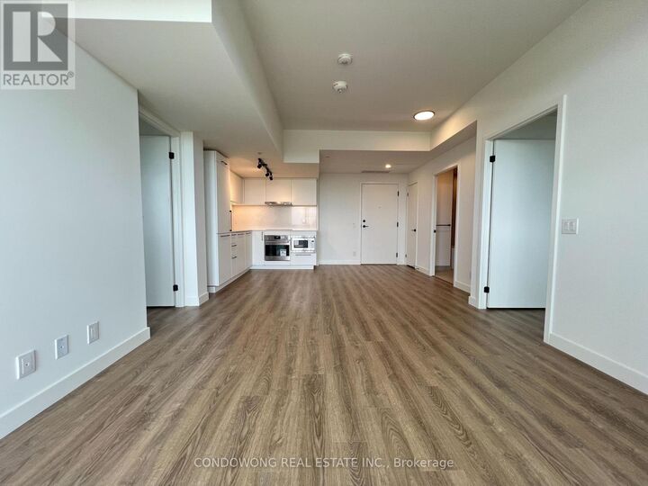 Property Photo:  1050 Eastern Avenue 609  ON M4L 0B7 