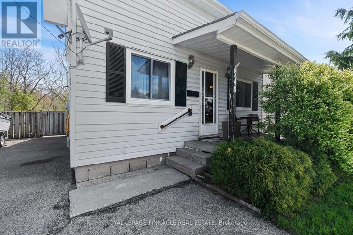 Property Photo: 249 Owen Street ON N3Y 2V1