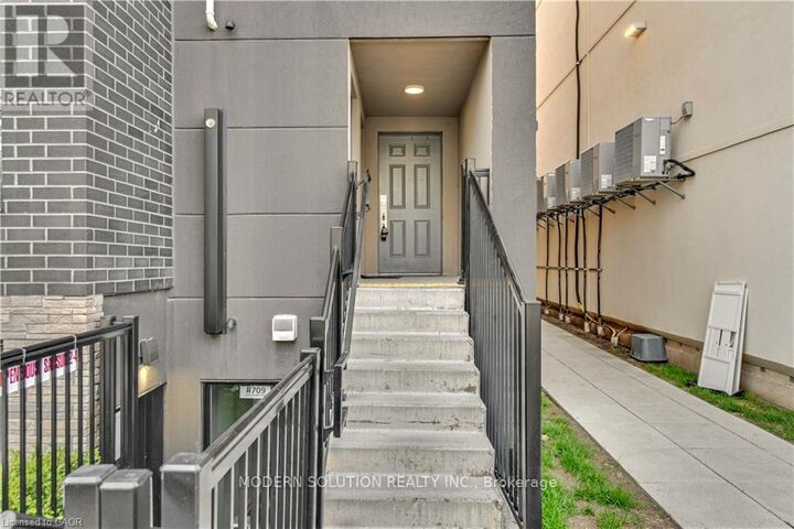 Property Photo:  1131 Cooke Boulevard 712  ON L7T 0C3 