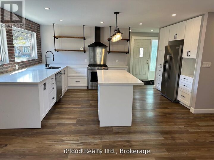 Property Photo: 747 Glenforest Street West Main ON L1J 5E9