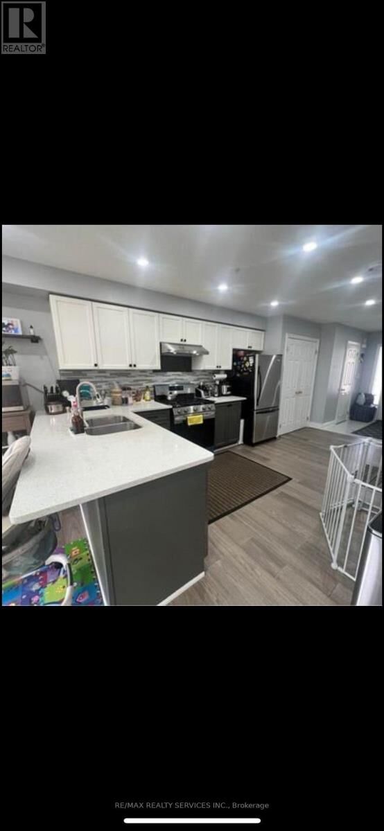 Property Photo:  97 Periwinkle Drive  ON L0R 1P0 
