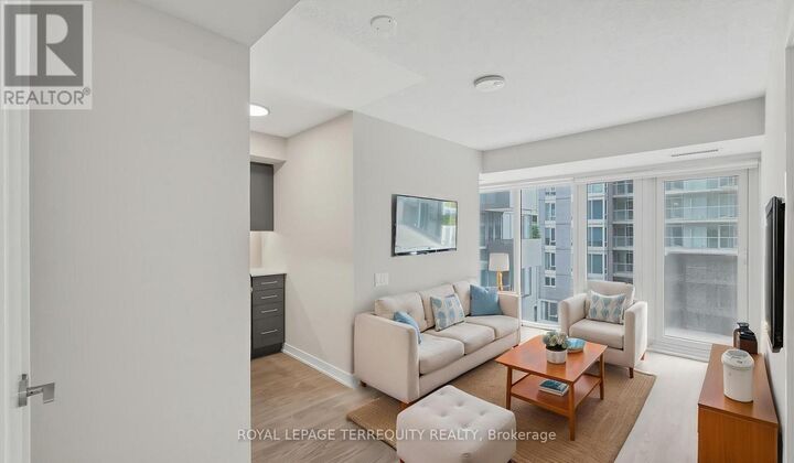 Property Photo: 38 Monte Kwinter Court 527 ON M3H 0E2