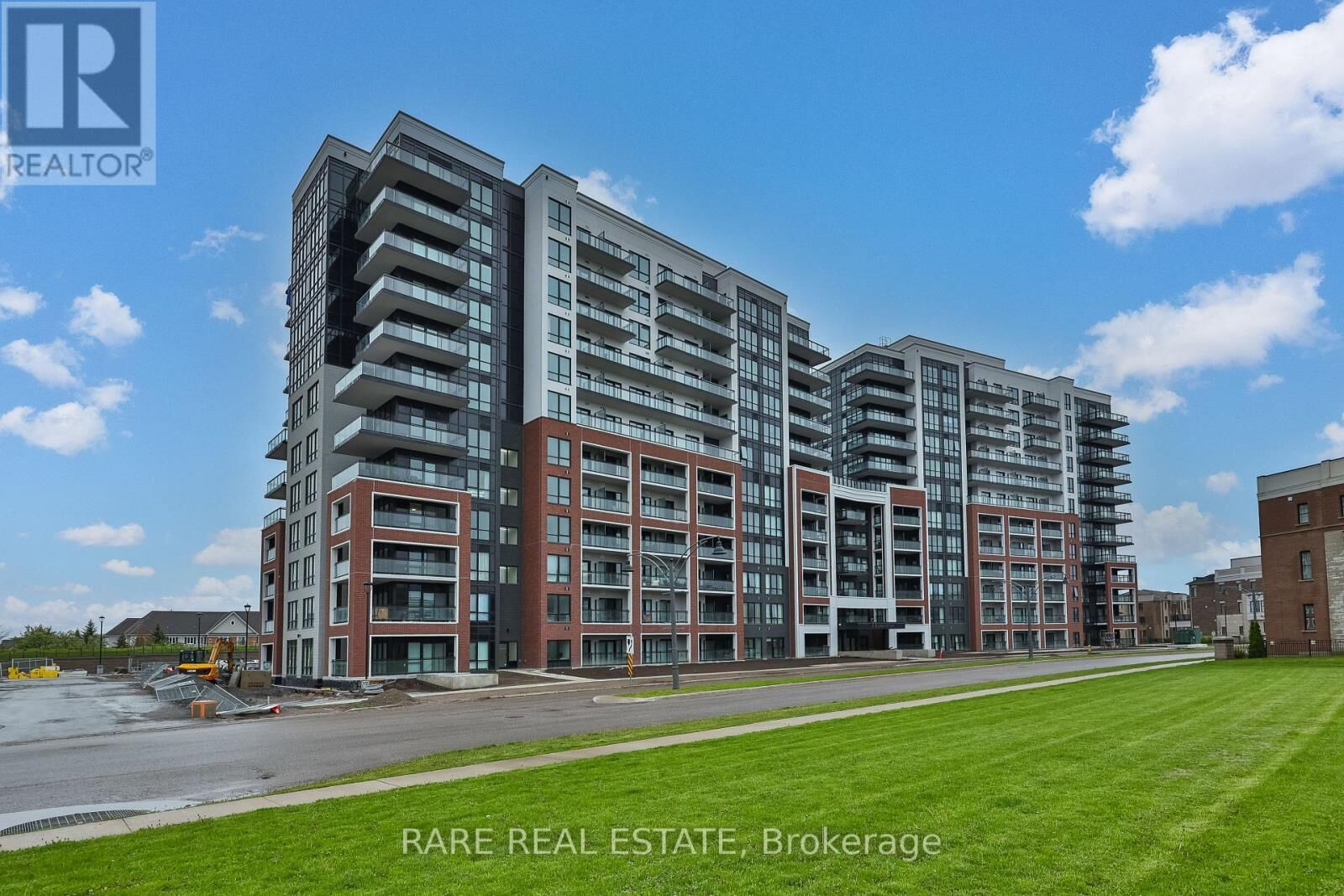 Property Photo: 51 Clarington Boulevard 1103 ON L1C 0H6